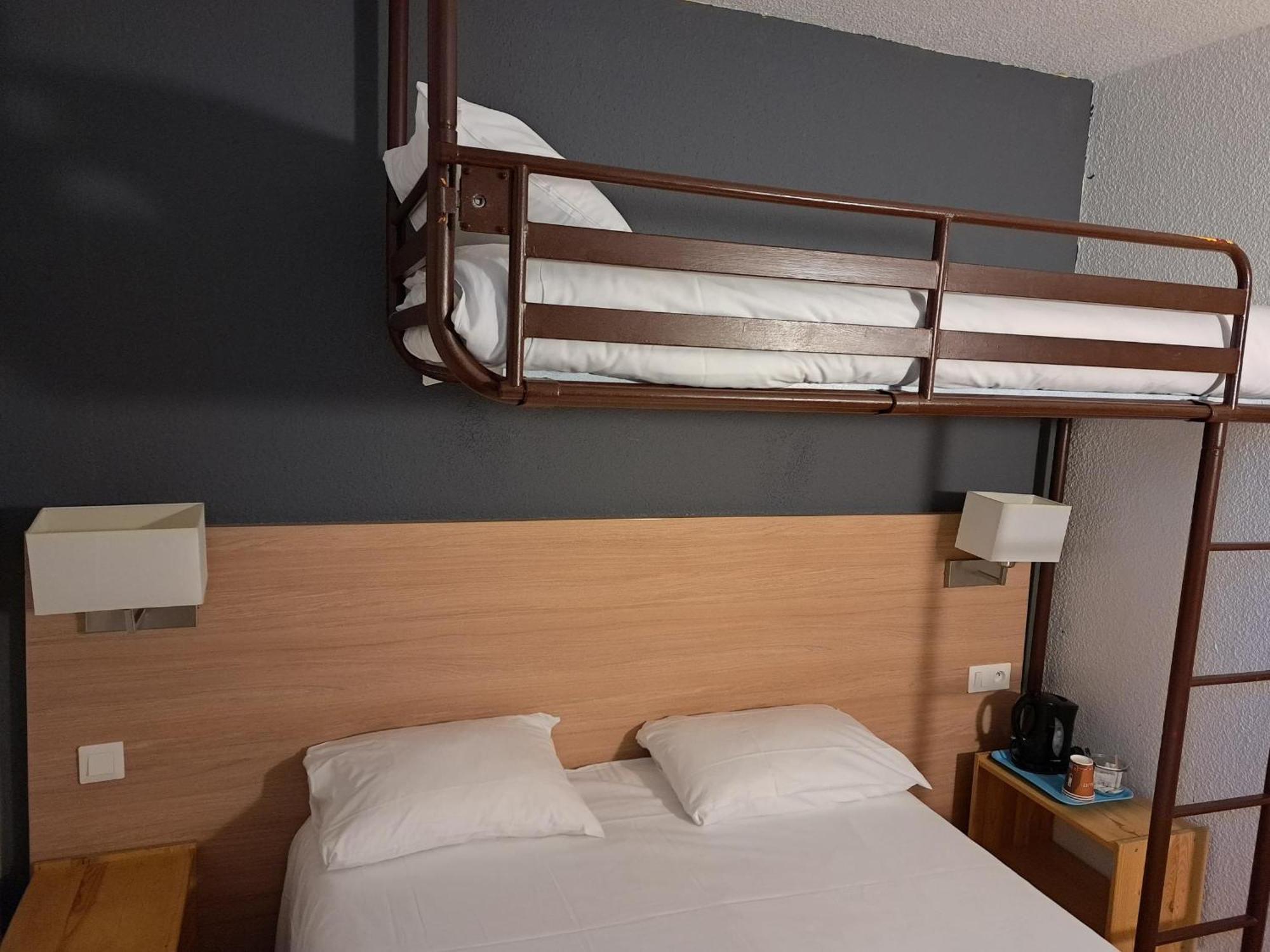 Brit Hotel Essentiel Tours Nord Exterior foto