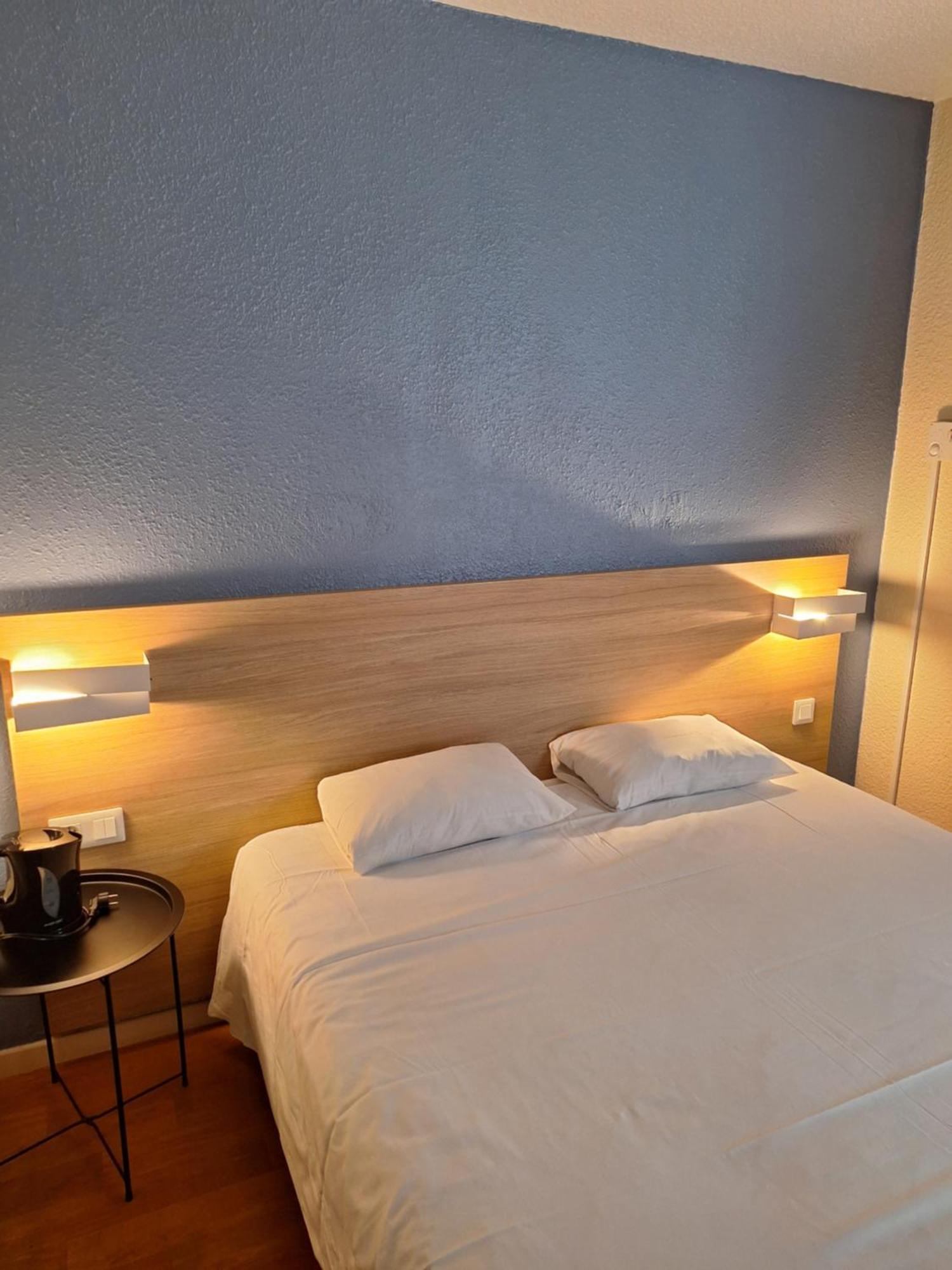 Brit Hotel Essentiel Tours Nord Exterior foto